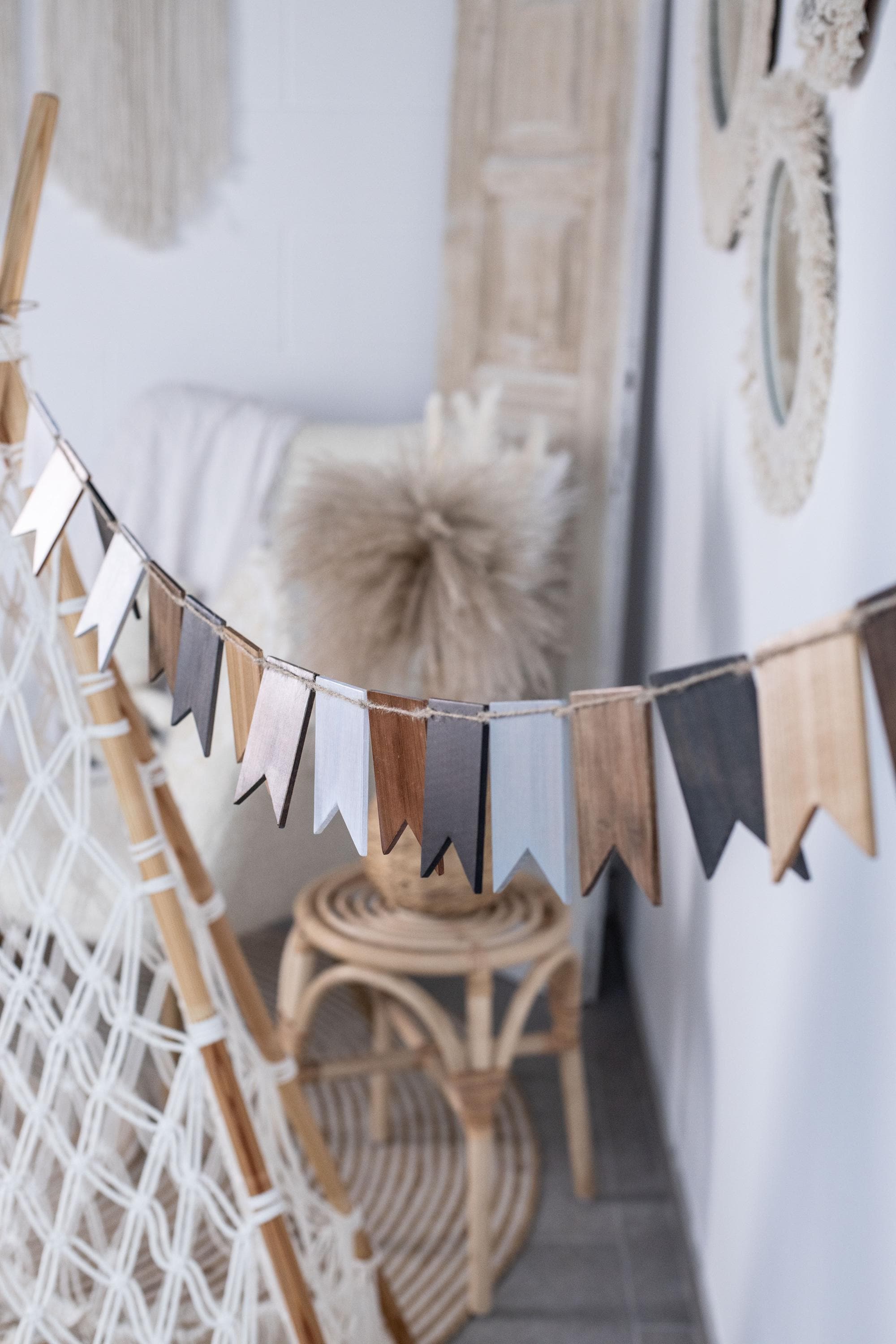 Wooden wall banner, rustic party garland, autumn home decor sign