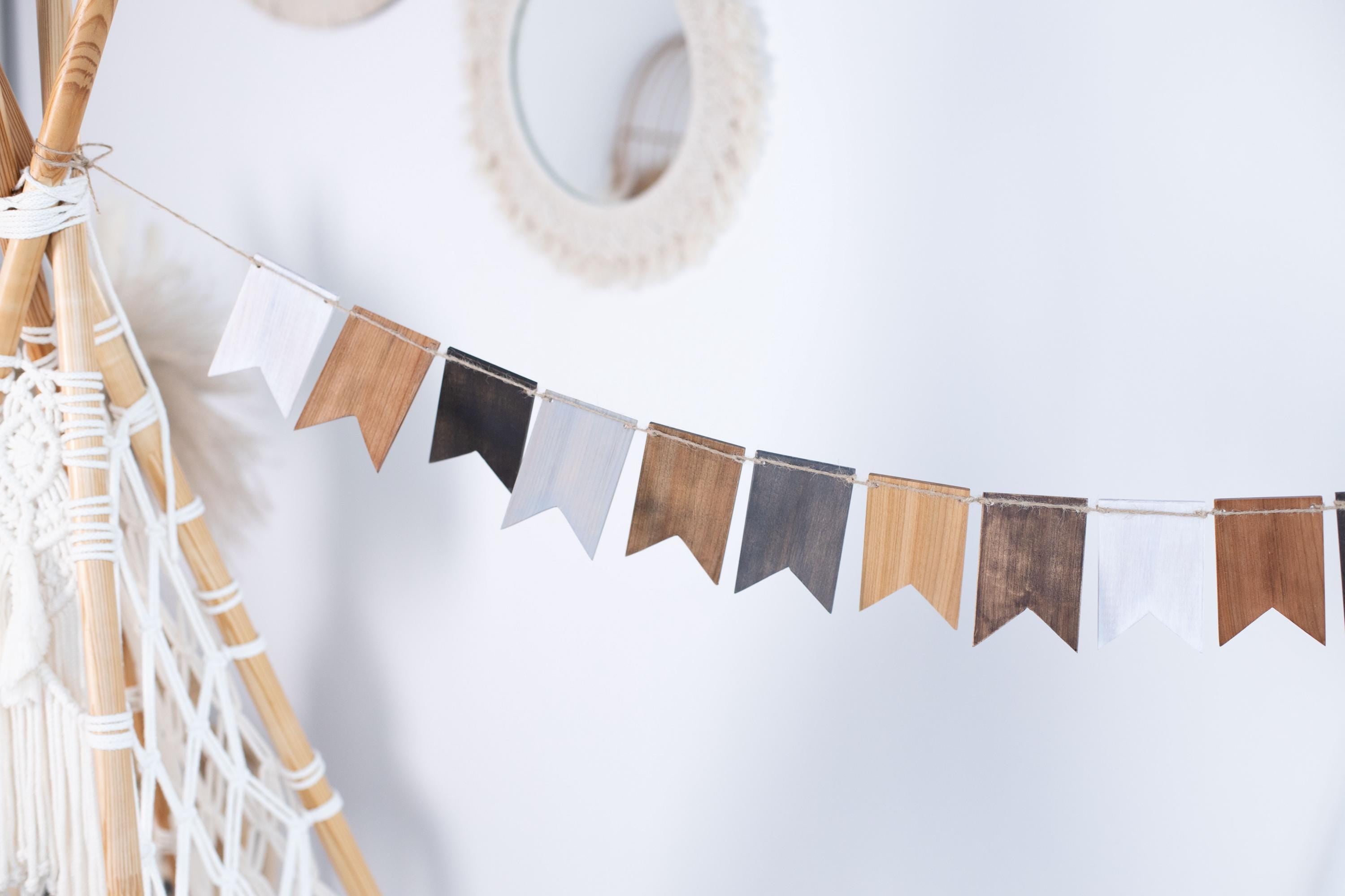 Decorative wooden garland, boho party banner, cozy wall accent