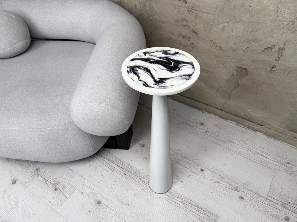 Resin Mushroom Table, Black Accent Sofa Table, Modern Home Decor