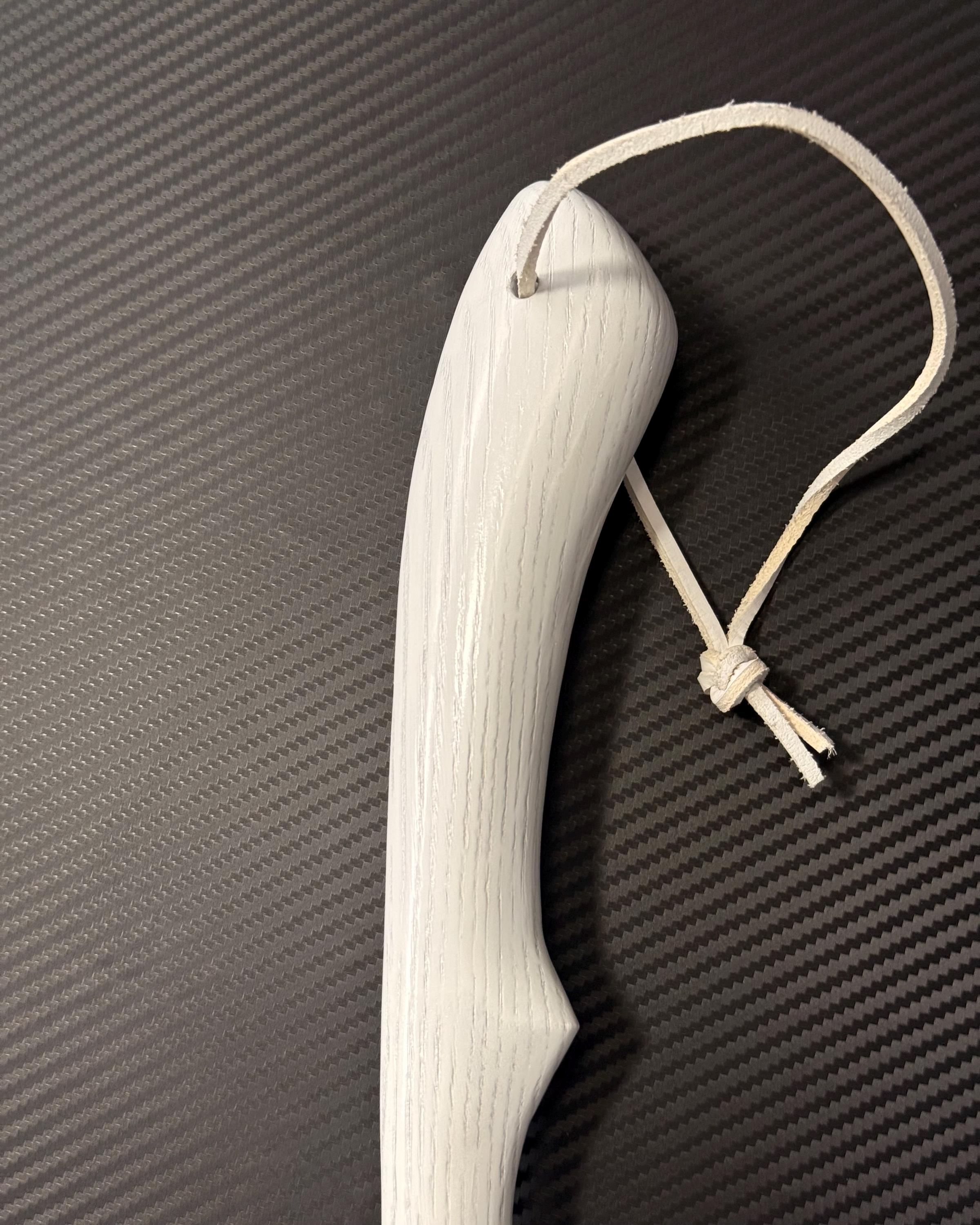 Long white shoehorn, wooden shoe spoon, natural wood shoe accessory