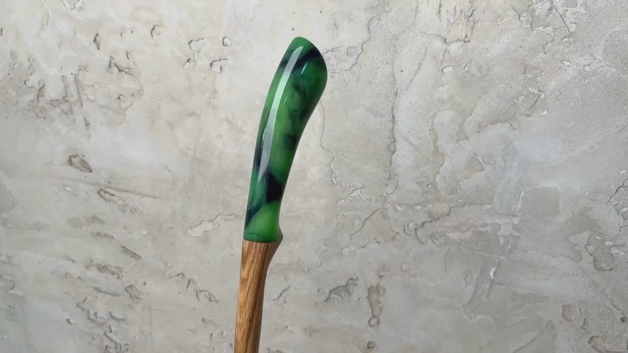 Extra-Long Wooden Shoehorn with Epoxy Handle and Stand – Durable Walnut/Oak Entryway Accessory